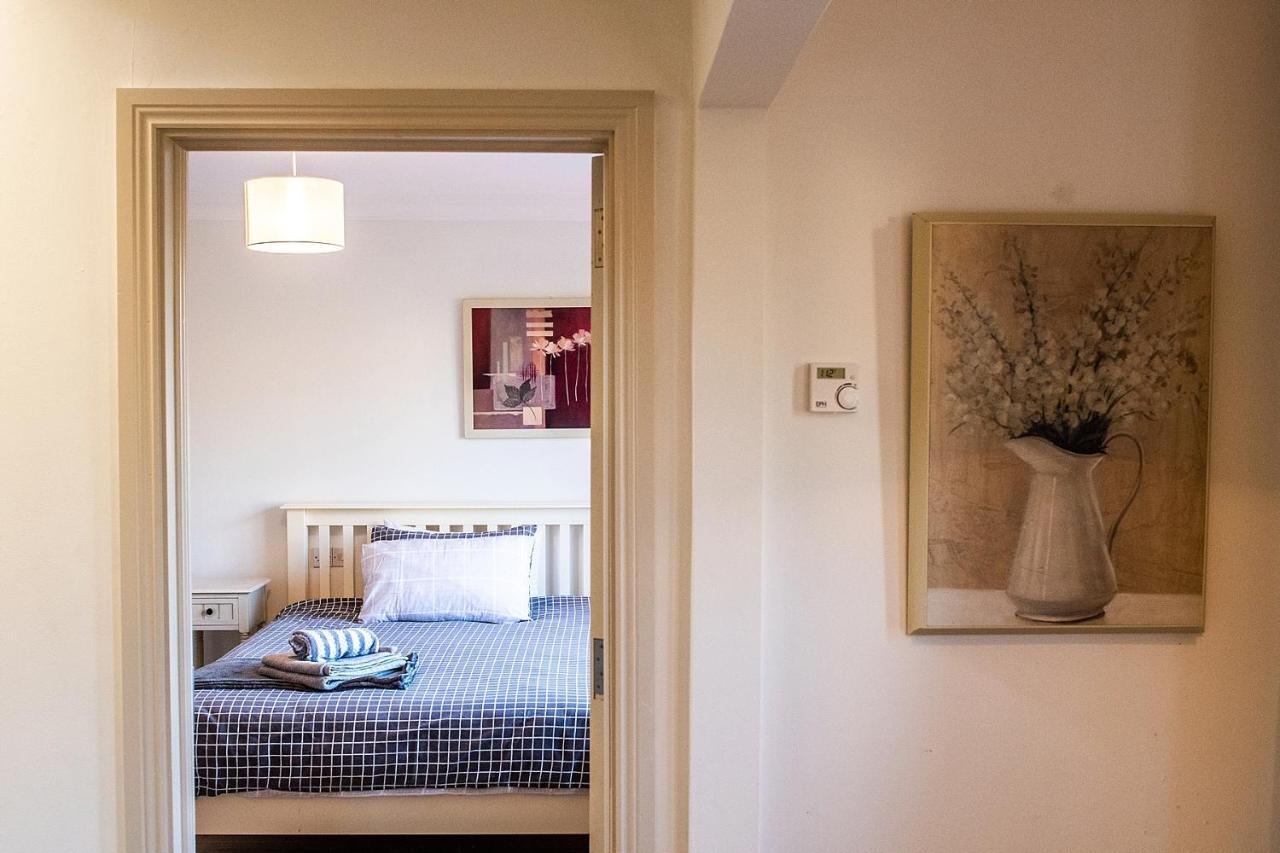 Bradog House - Beautiful 4 Bedroom House In Central בונדוראן מראה חיצוני תמונה