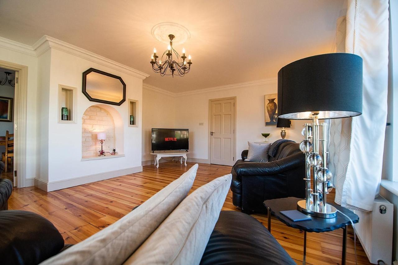 Bradog House - Beautiful 4 Bedroom House In Central בונדוראן מראה חיצוני תמונה