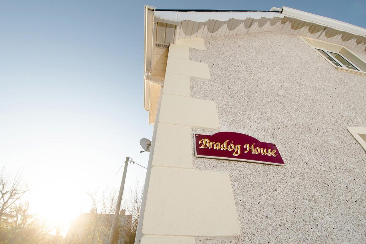 Bradog House - Beautiful 4 Bedroom House In Central בונדוראן מראה חיצוני תמונה